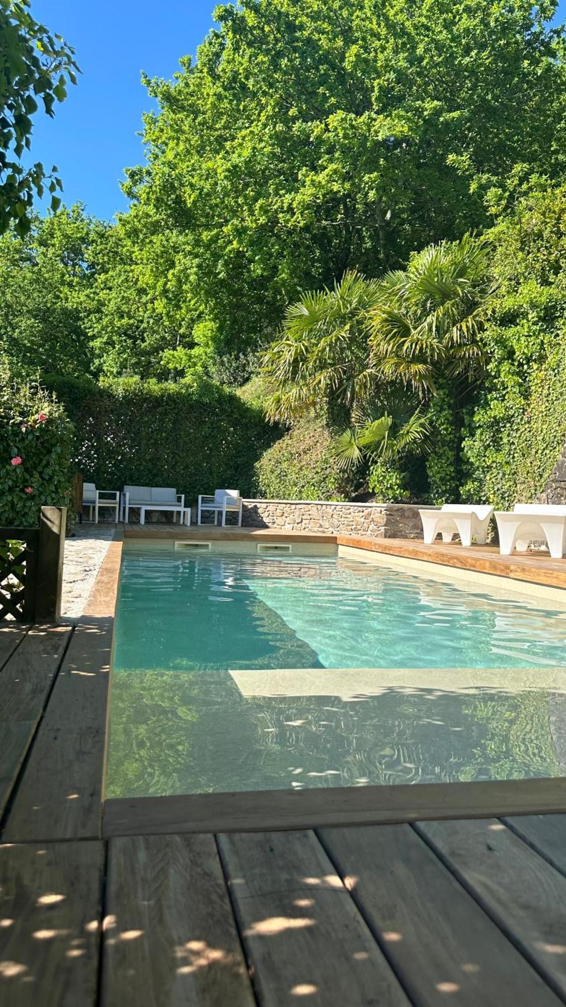 Casa De Afora Casa Con Piscina Y Jacuzzi Privados Guest House ซานติอาโก เด กอมโปสเตลา ภายนอก รูปภาพ