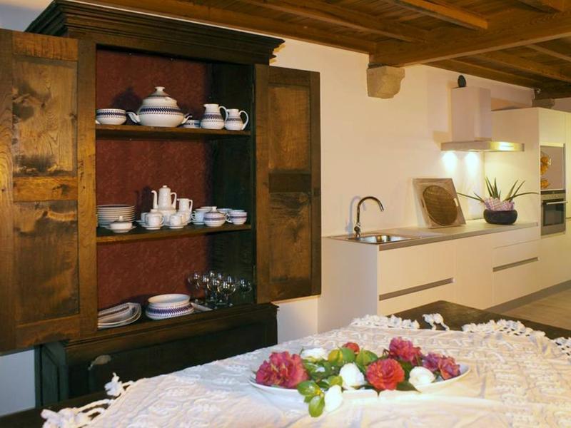 Casa De Afora Casa Con Piscina Y Jacuzzi Privados Guest House ซานติอาโก เด กอมโปสเตลา ภายนอก รูปภาพ